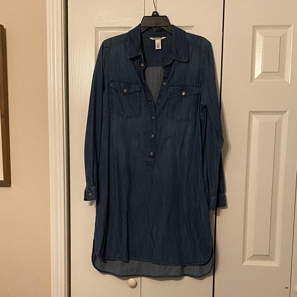 White House Black Market Denim Long Sleeve Dress
